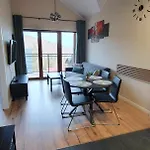 Karpatia Krystallos Z Balkonem I Widokiem Na Góry Apartamento *