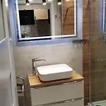 Karpatia Krystallos Z Balkonem I Widokiem Na Góry