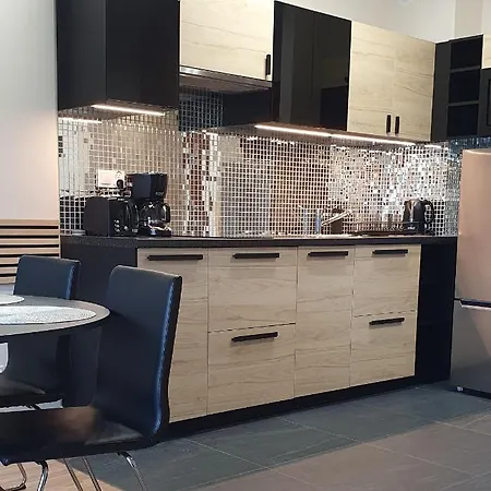 Karpatia Krystallos Z Balkonem I Widokiem Na Gory Apartment *