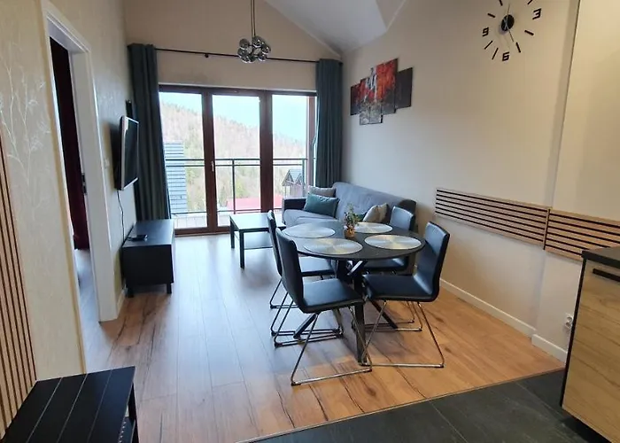 Karpatia Krystallos Z Balkonem I Widokiem Na Gory Apartment *