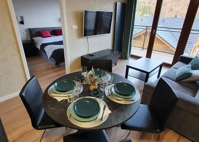 Apartment Karpatia Krystallos Z Balkonem I Widokiem Na Gory *